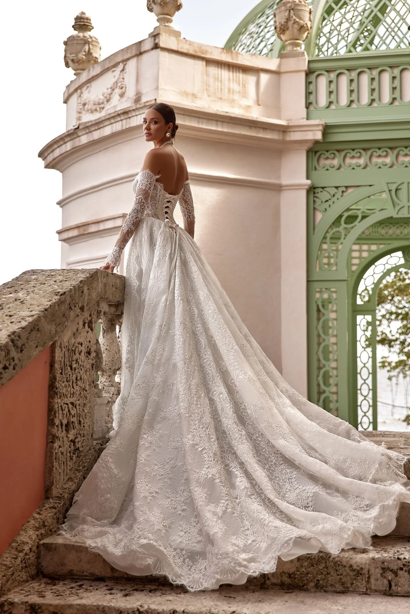 Oksana Mukha Isolde || Wedding Dresses for Every Bride in